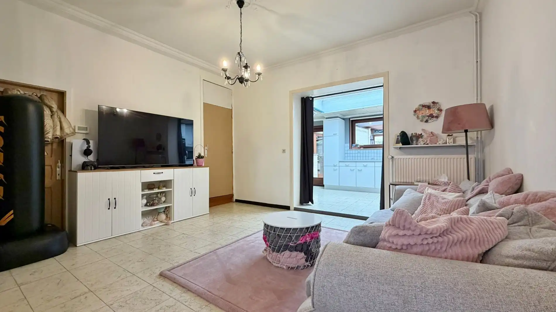 Charmante gezinswoning met grote tuin in het hart van Elverdinge foto 7