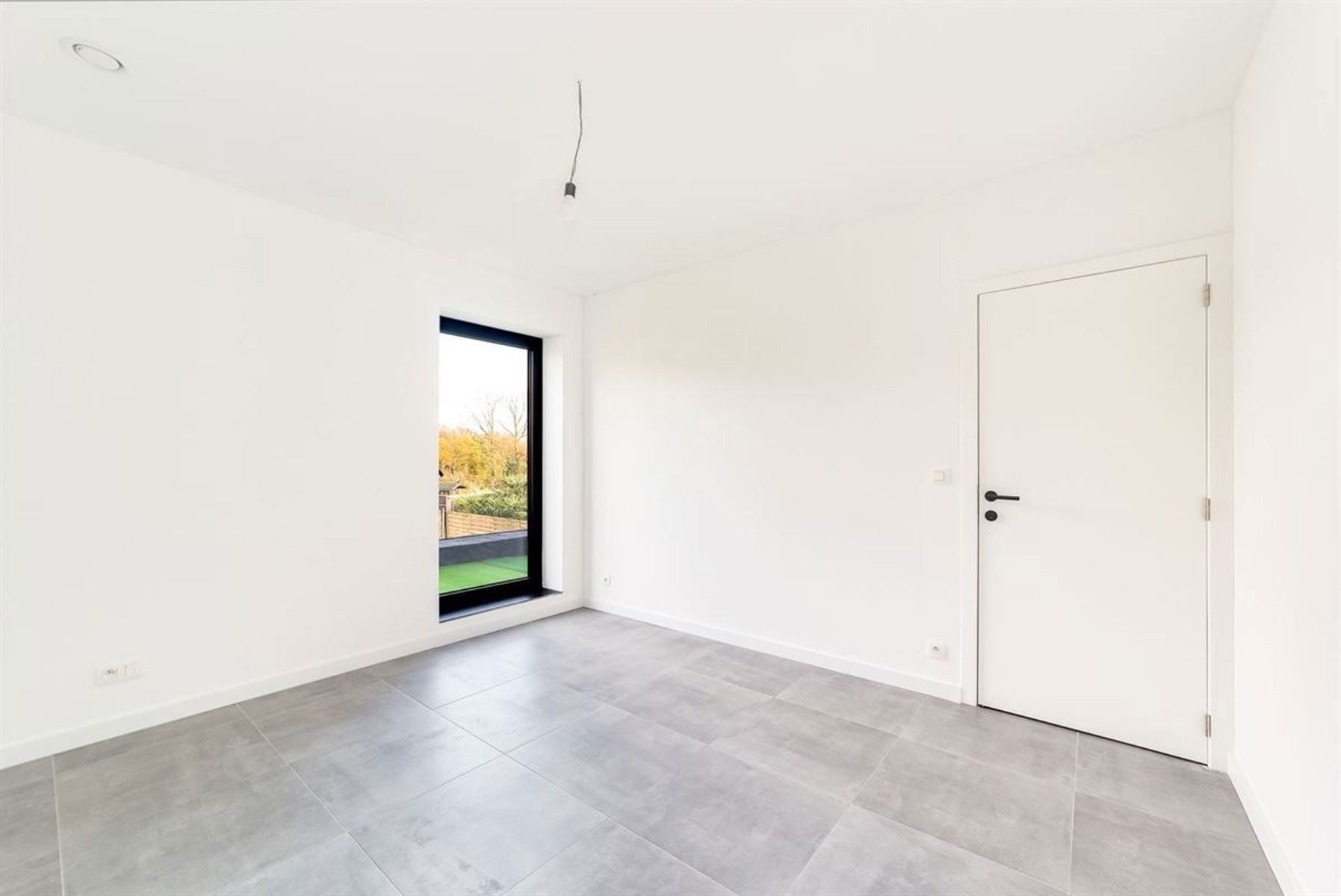Laatste unit in kleinschalig nieuwbouwproject met open zicht foto 6