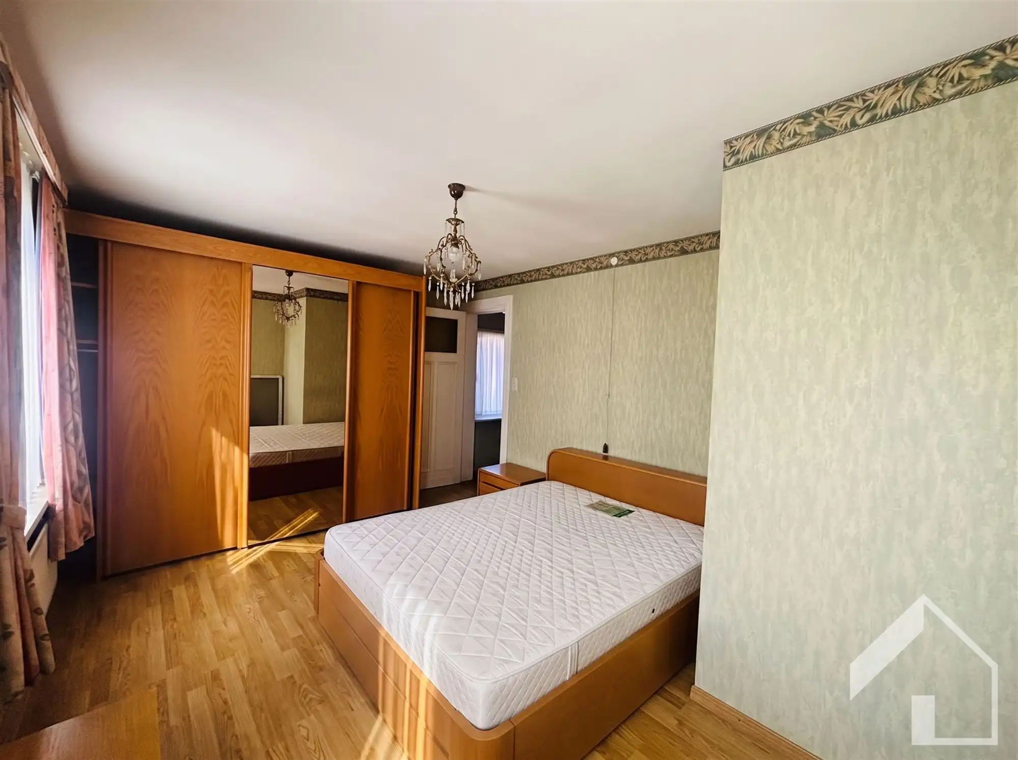 Te renoveren woning foto 9