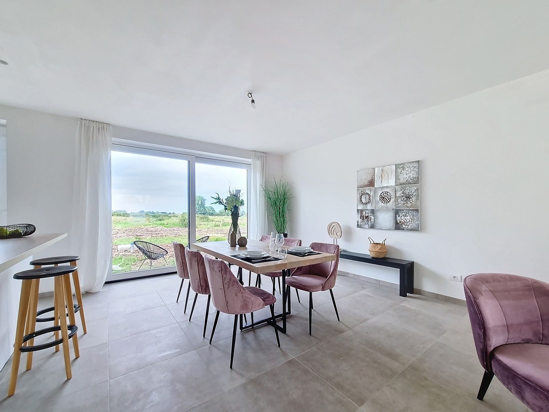 Halfopen bebouwing met drie slaapkamers foto 19