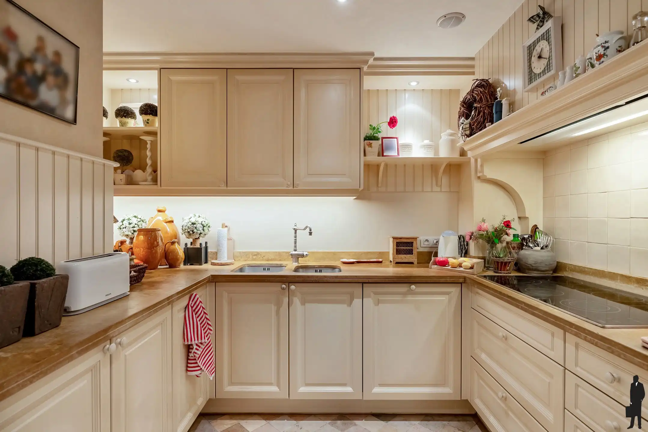 Exclusief appartement van 244m² op de Grote Markt foto 13