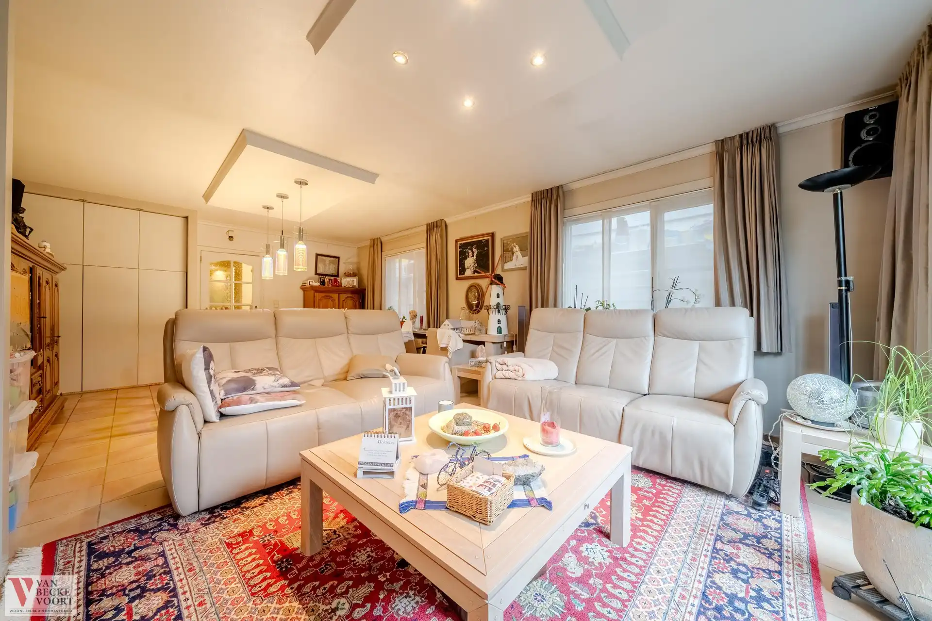 Handelspand met woonst foto 21