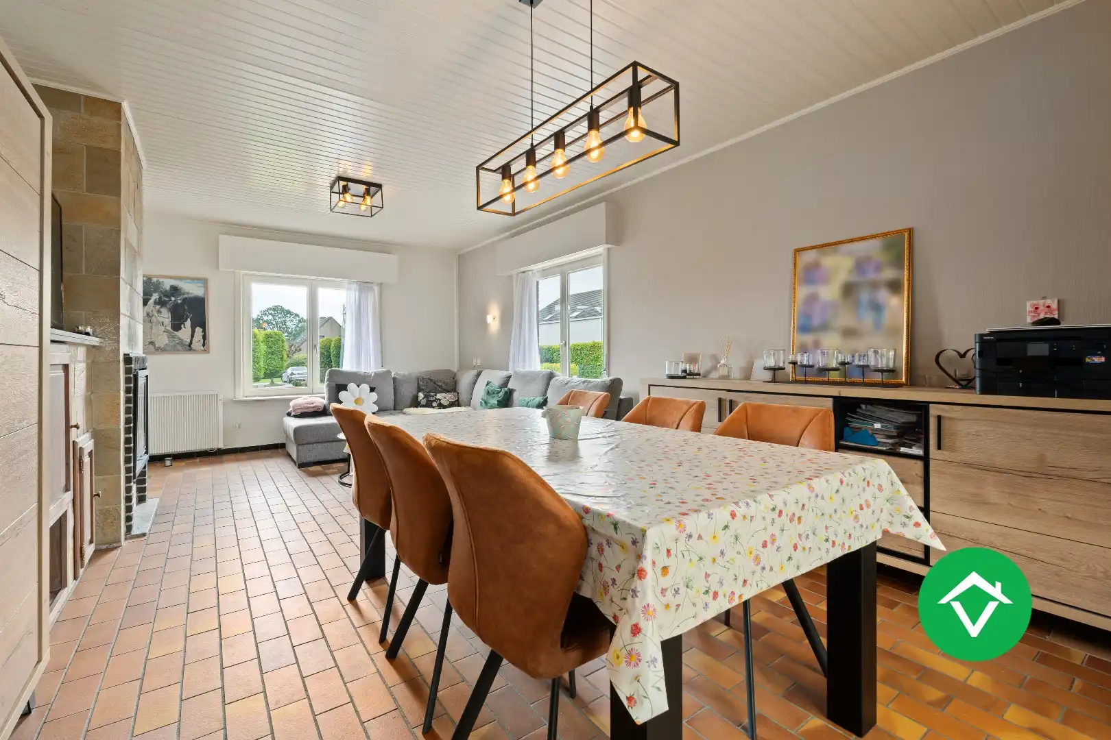 Te koop Alleenstaande woning met 3 slaapkamers en garage centraal gelegen te Wijnendale foto 12