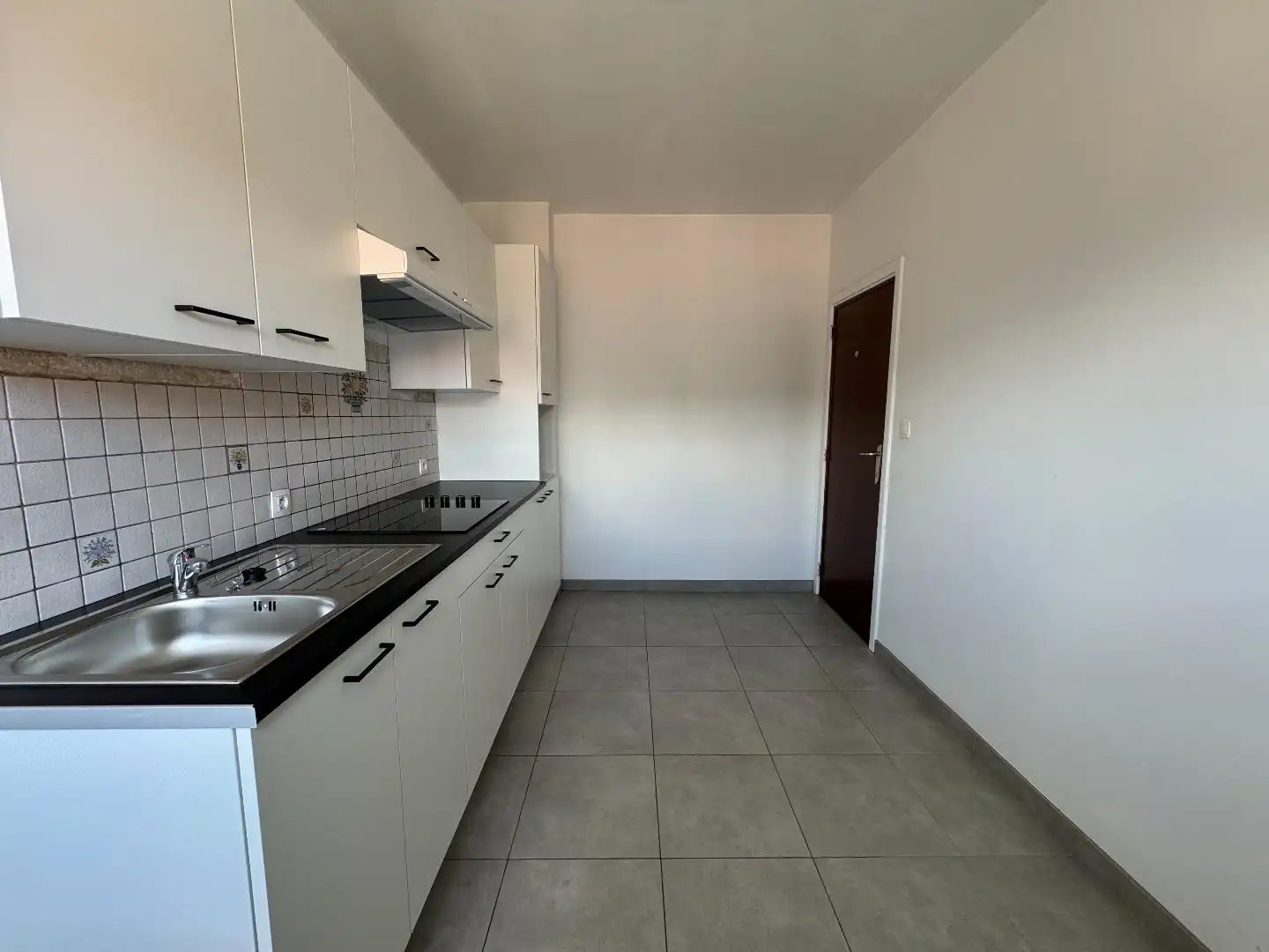 Te huur in Londerzeel: ruim appartement 2 slpk  foto 8