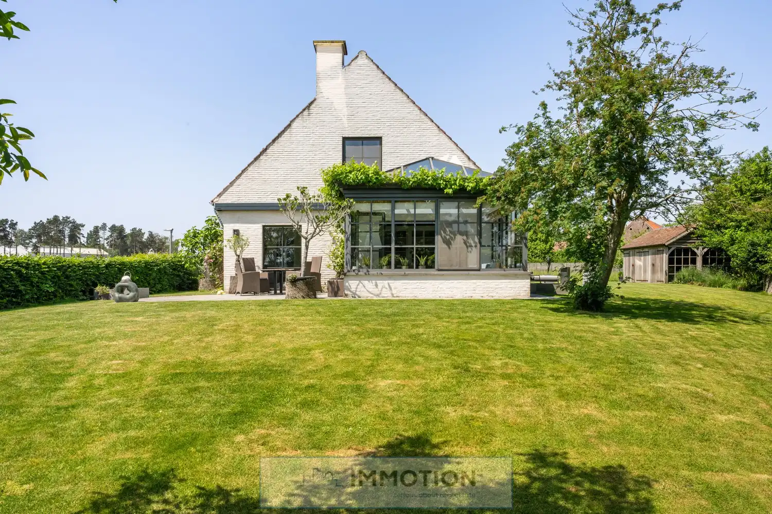 Uniek gelegen villa met prachtig landelijk uitzicht in Zwevegem foto 23