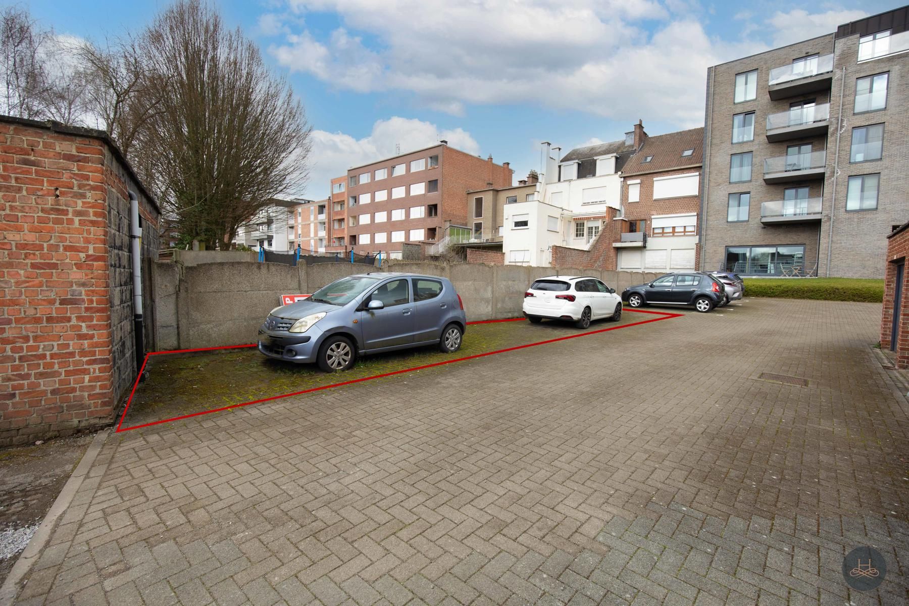 Drie centraal gelegen autostaanplaatsen te Vilvoorde foto 2