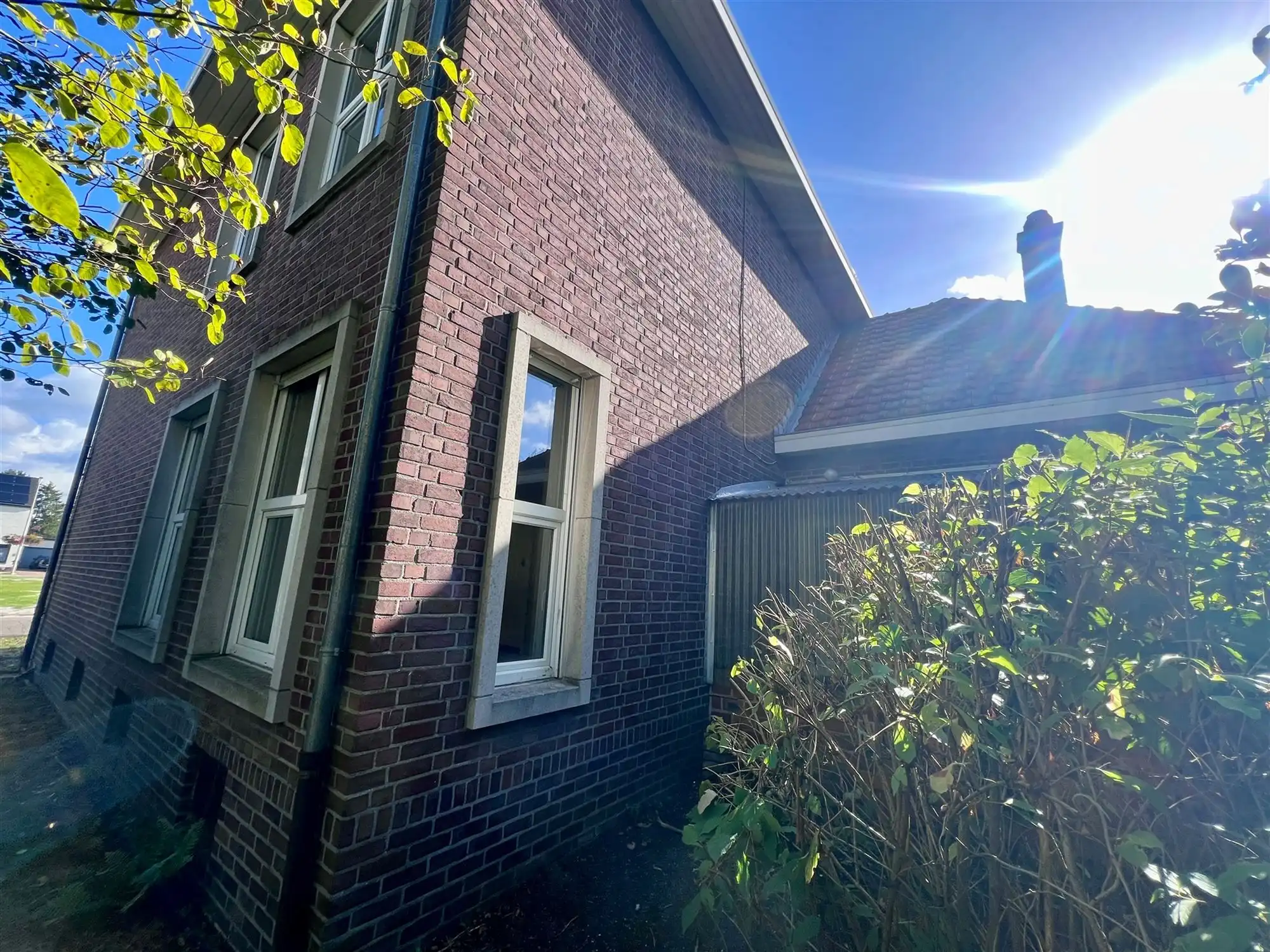 Karaktervolle woning op 907 m² en renovatiepotentieel foto 27
