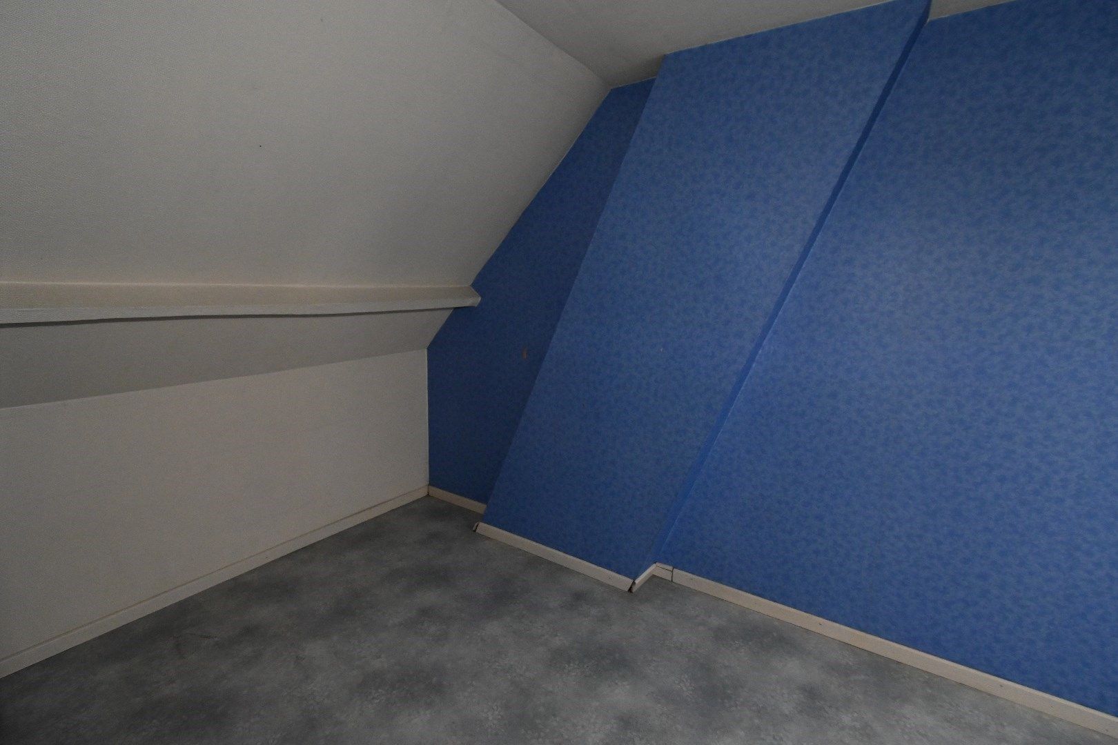 Alleenstaande woning met garage en tuin foto 29