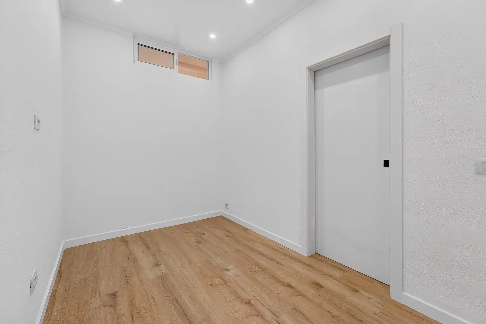 Volledig gerenoveerd appartement in Chayofa foto 12