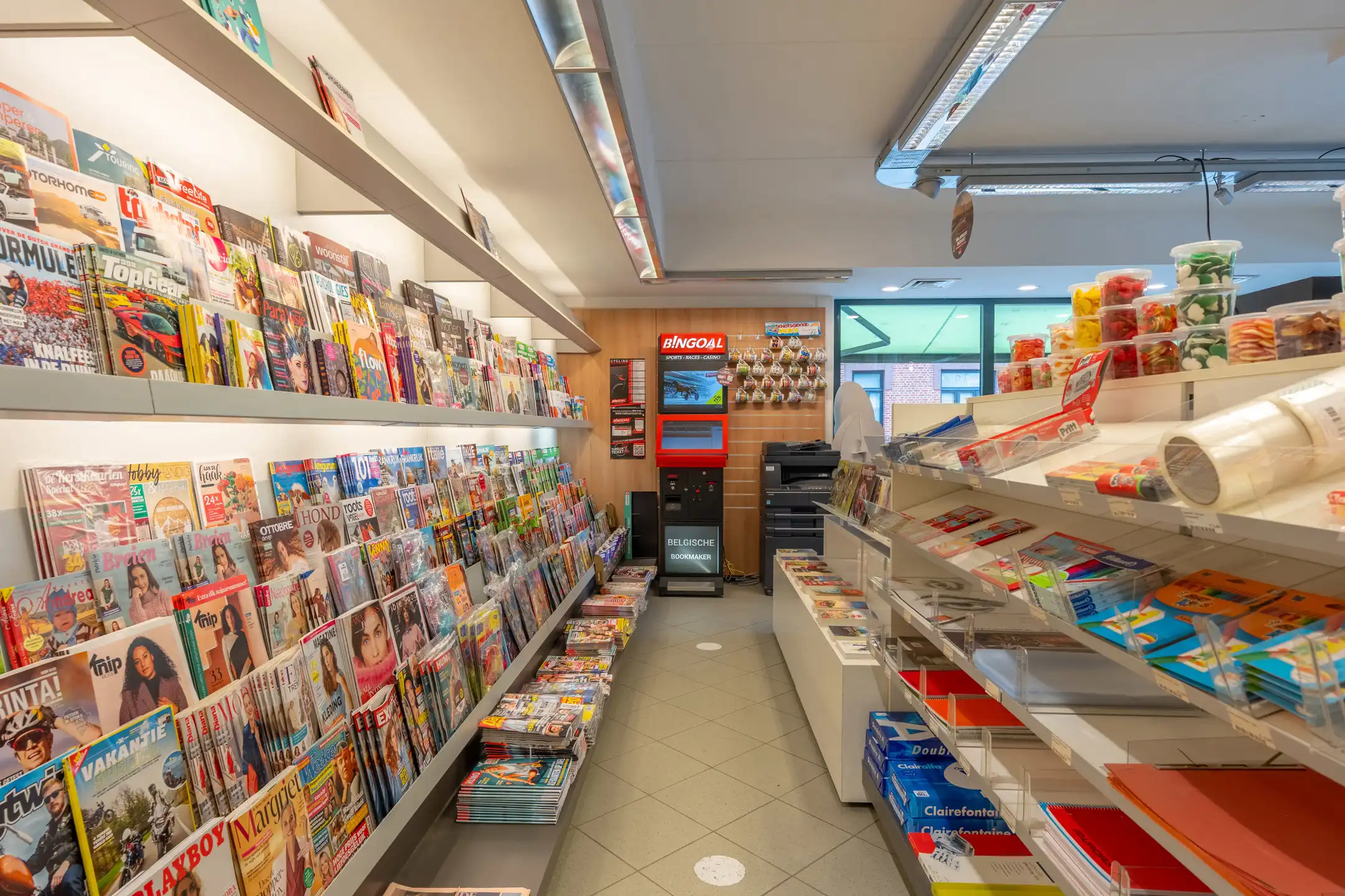 Interessant handelspand met woonst op gunstige locatie foto 6