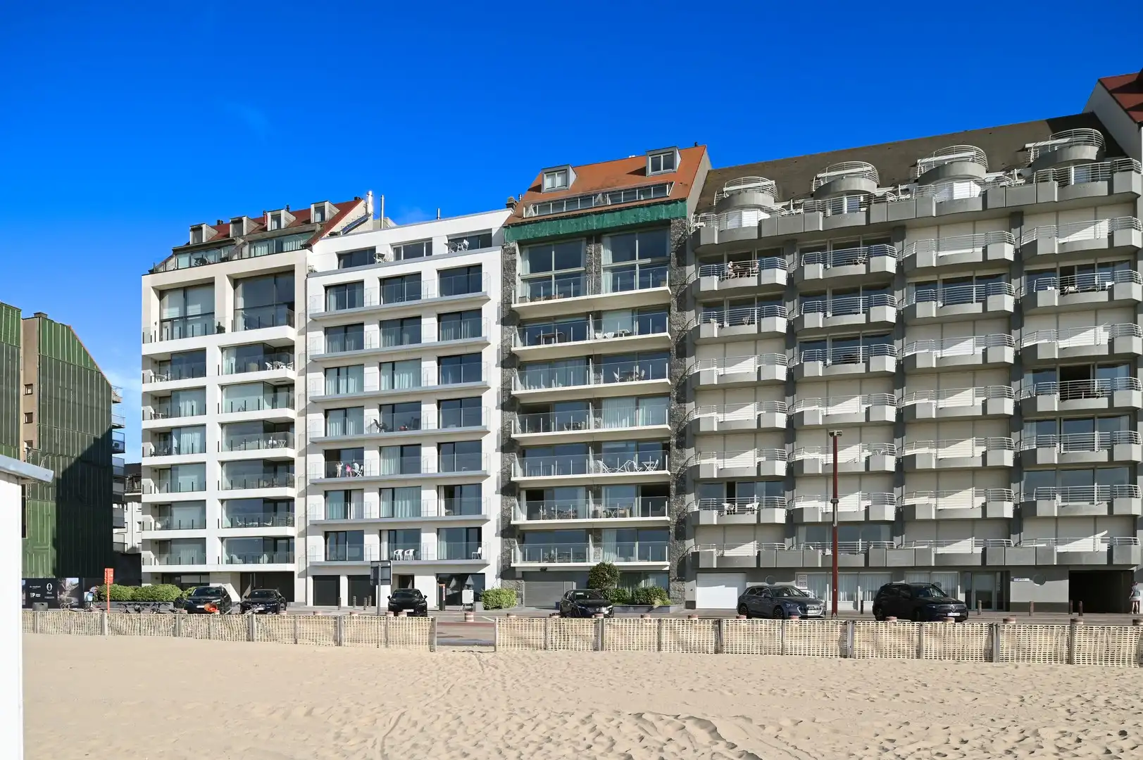Exclusieve mezzanine met panoramisch frontaal zeezicht – Residentie Royal Navy foto 36