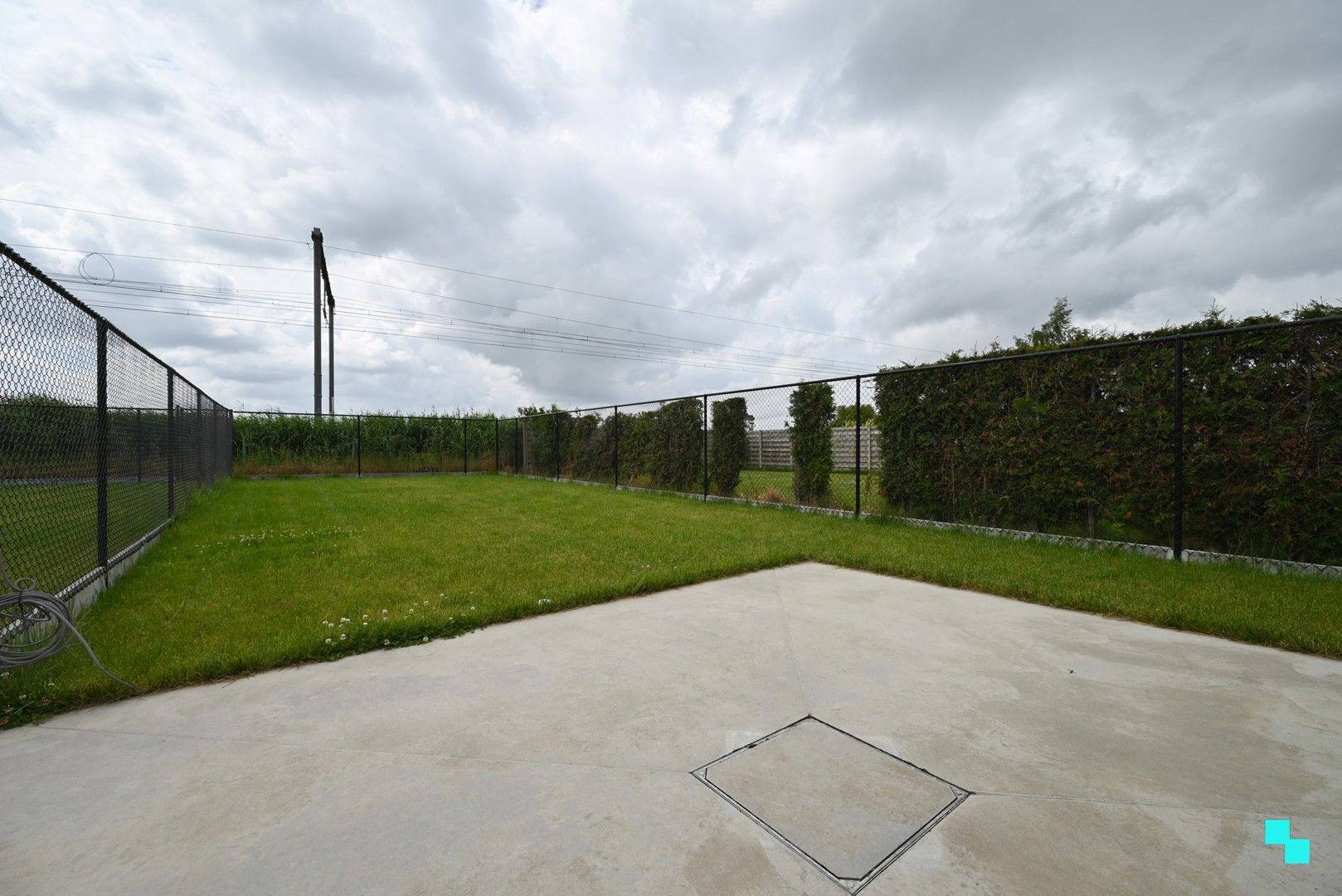 Volledig afgewerkte en instapklare nieuwbouwwoning te Ingelmunster foto 10