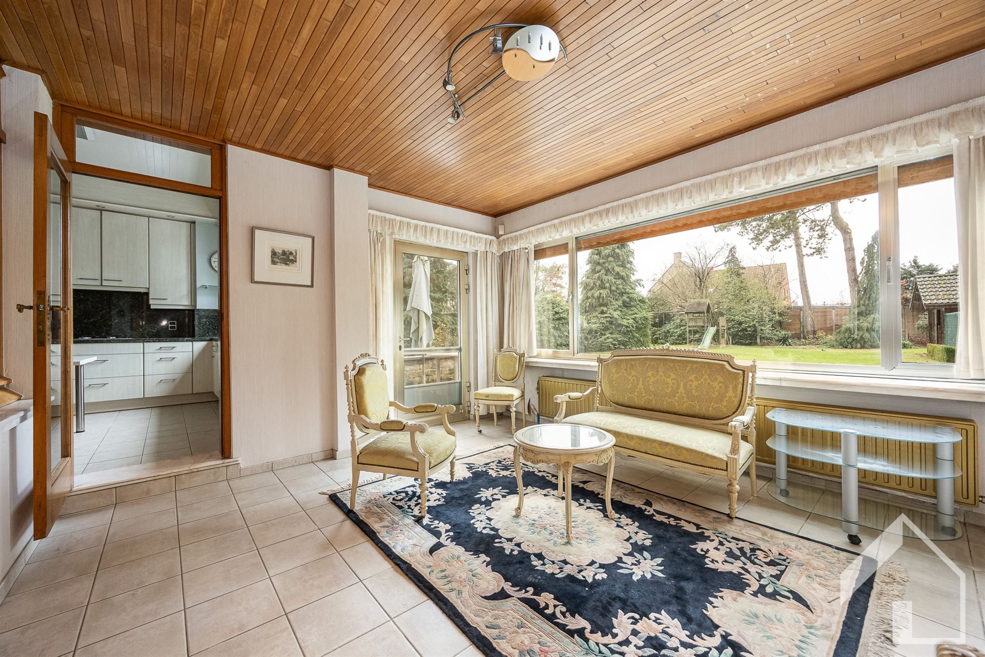 Te renoveren, karaktervolle villa in het centrum van Pulle foto 10