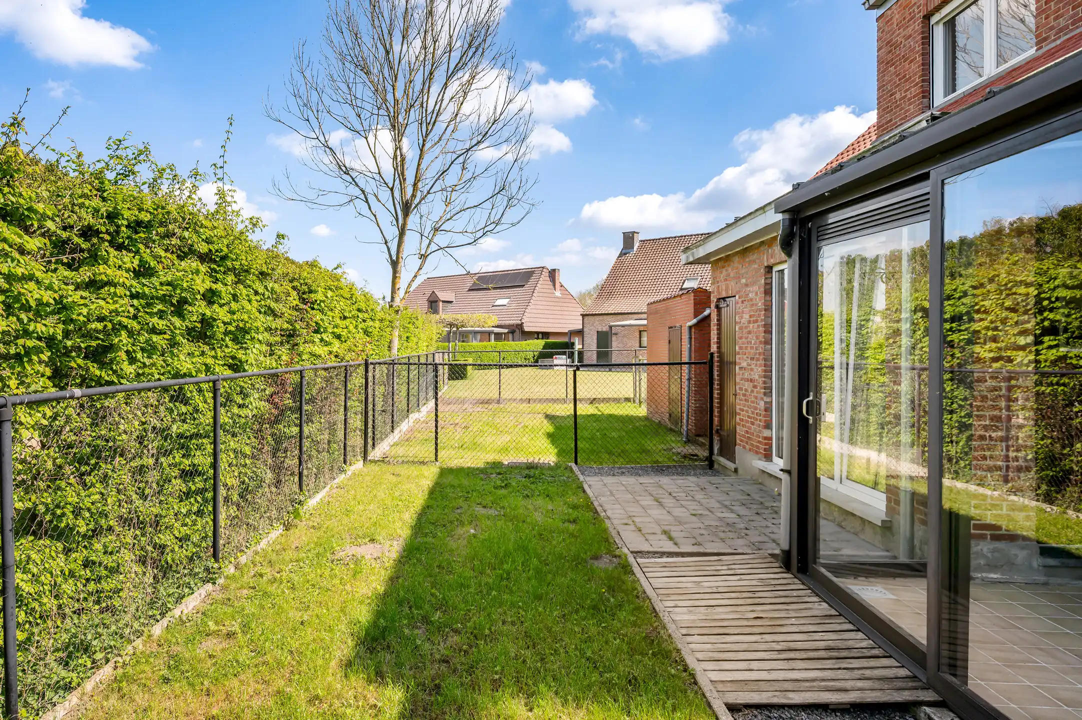 Rustig gelegen en energiezuinige woning met 3 slaapkamers op een prachtig perceel van 381 m² foto 21