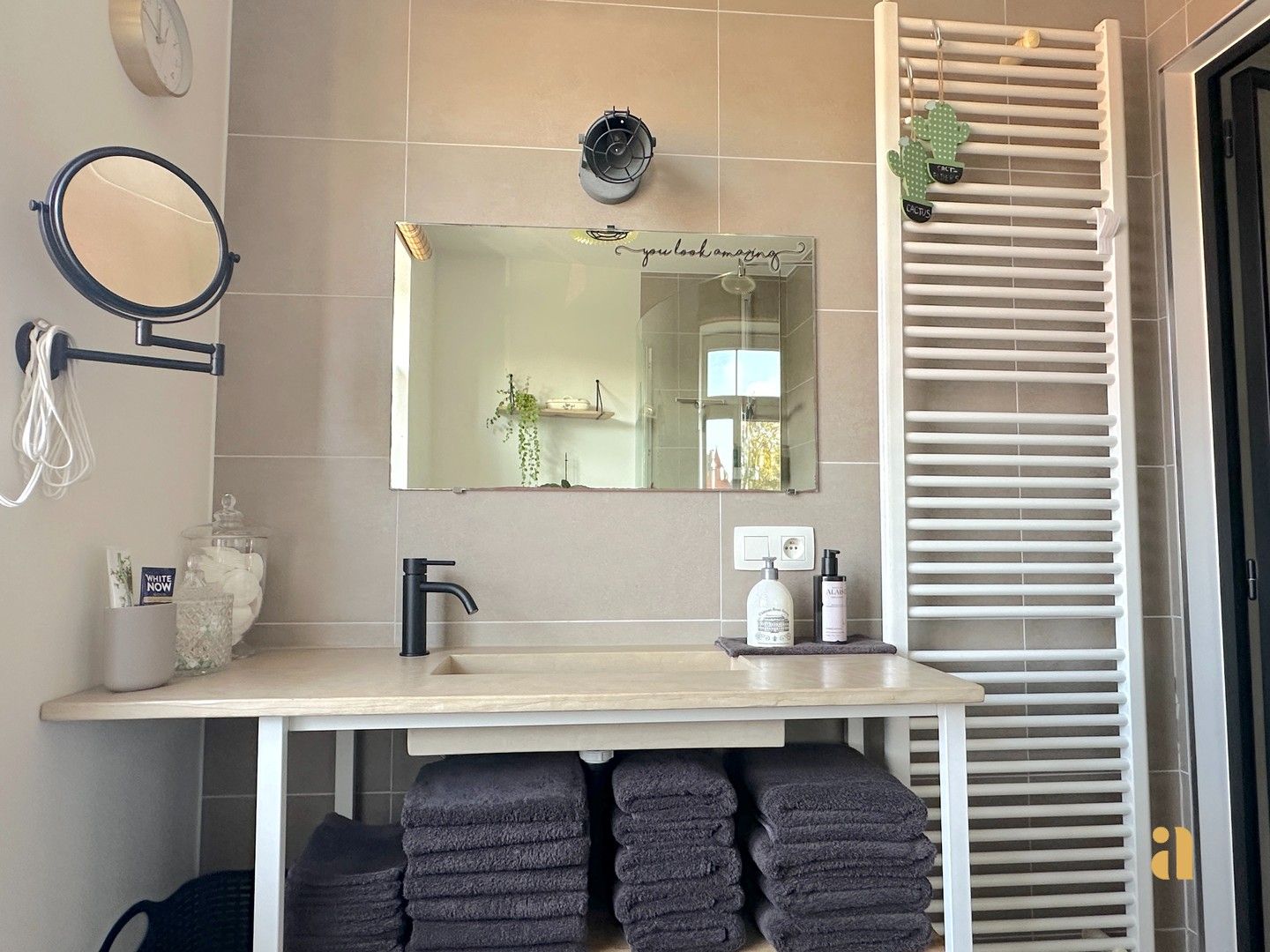 Charmante woning met een groene oase als tuin foto 22