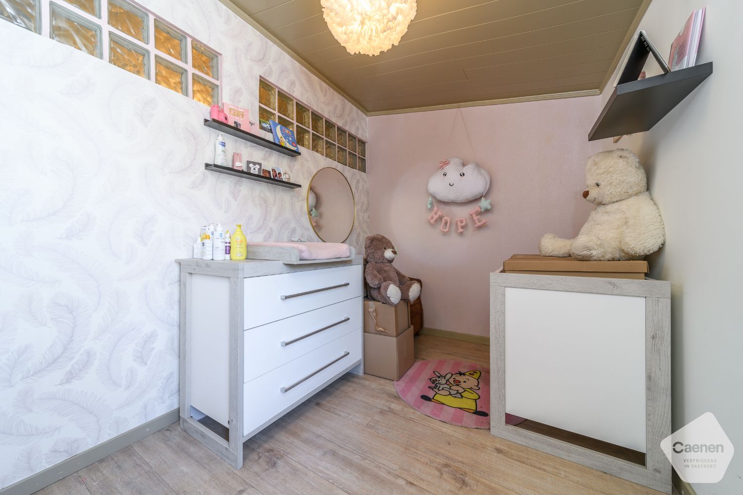 Ontdek deze ruime en gezellige rijwoning met een uiterst centrale ligging! foto 10