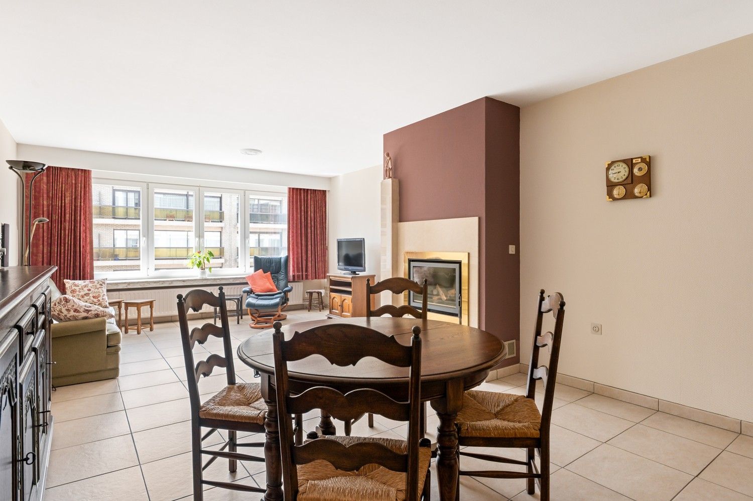 Ruim appartement met twee slaapkamers op ideale locatie in Deurne! foto 6
