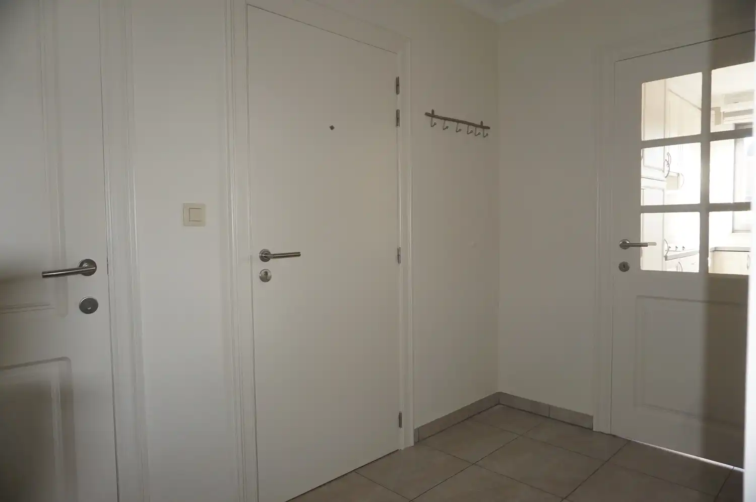 Ruim appartement van 110 m² met 2 slaapkamers, lift, 2 autostaanplaatsen en twee terrassen in het centrum van Paal foto 14
