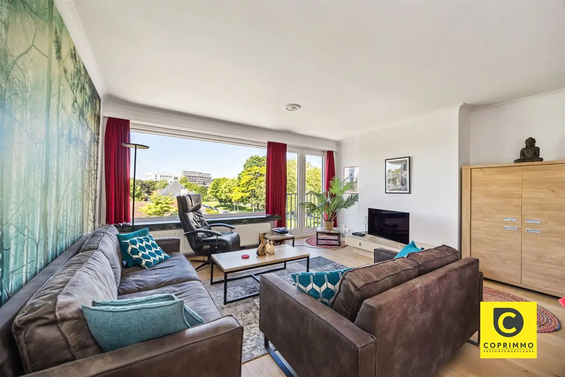 Ruim, instapklaar 3-slaapkamer appartement in Wilrijk foto 5