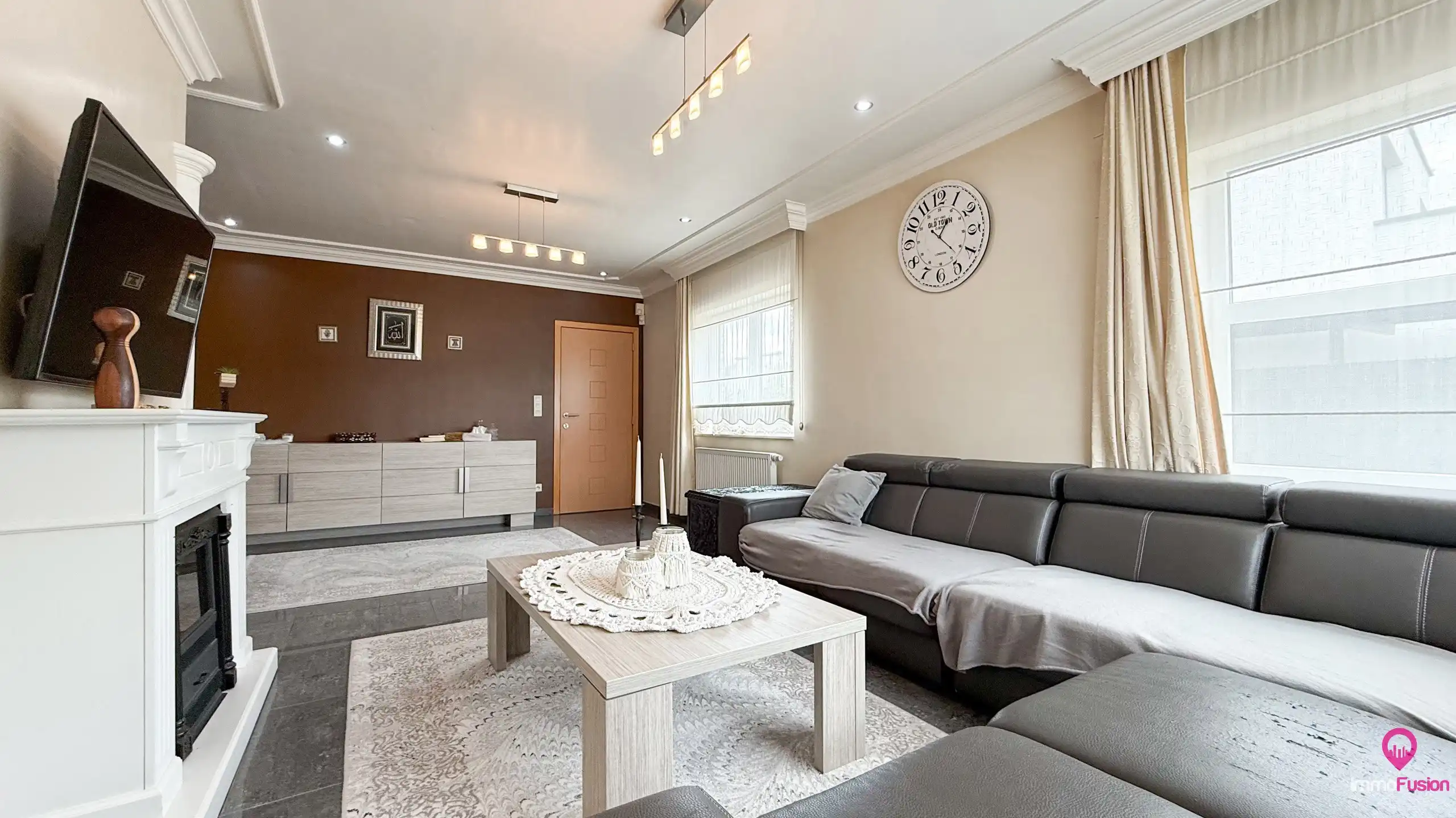 Ruime woning van 285m² met 5 slpks en apart bureel ruimte!  foto 4