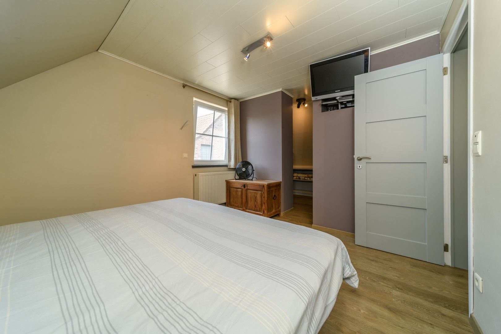 Open bebouwing gelegen in doodlopende straat te Wanzele foto 15