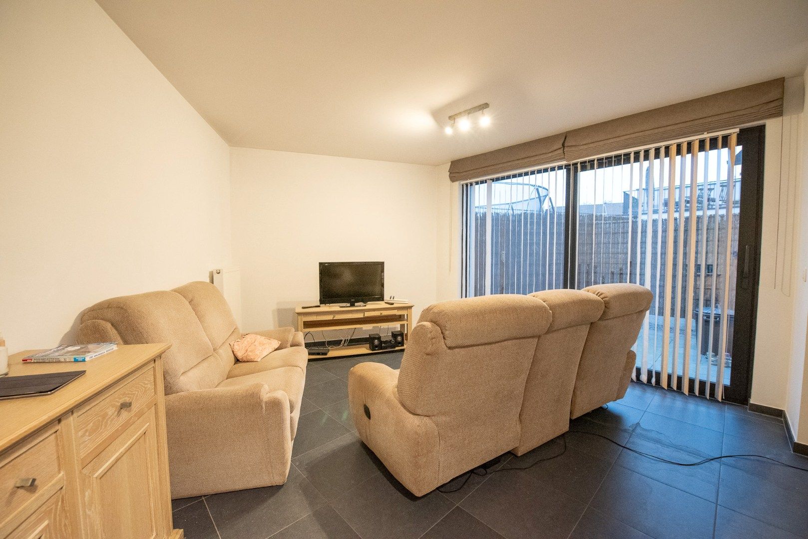 Recente benedenwoning te HUUR in centrum Waregem, 'Residentie Honfleur'. foto 7