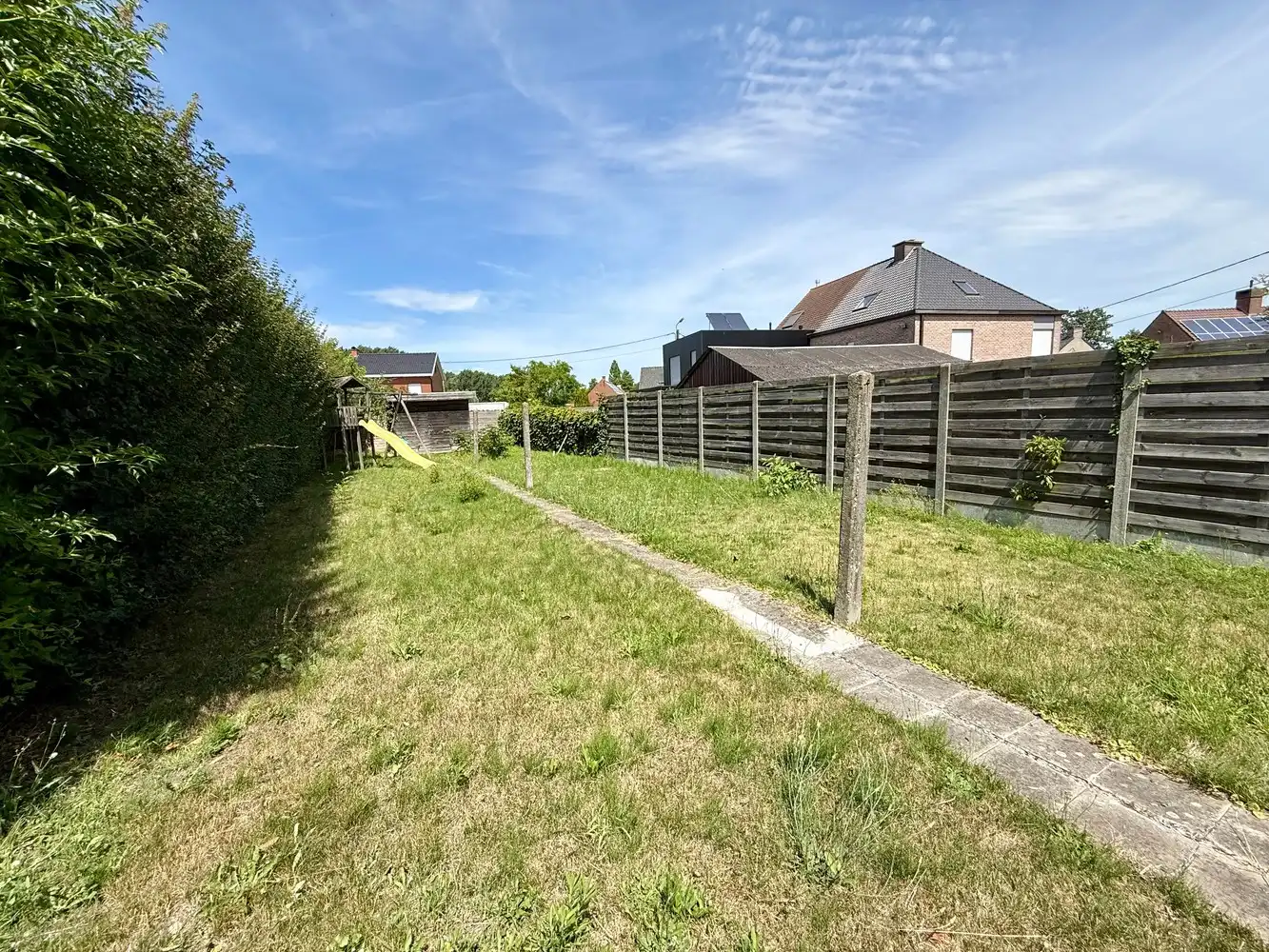 Ruime woning met 4 slaapkamers! foto 15