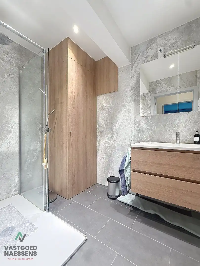 INSTAPKLAAR 2 SLPK APP MET ZIJDELINGS ZICHT OP ZEE foto 4