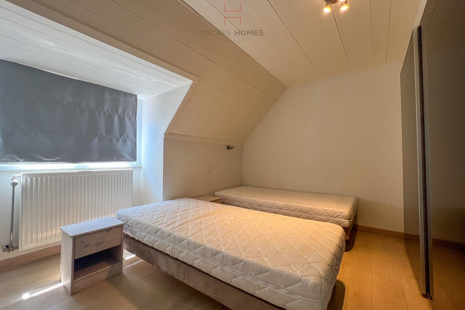 Charmante en volledig gemeubelde gezinswoning in het hart van Oud-Knokke foto 16