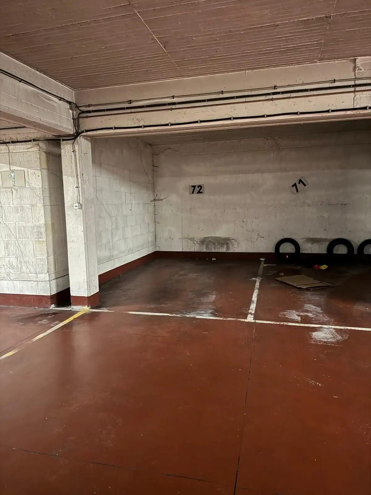 Ruime ondergrondse staanplaats foto 2