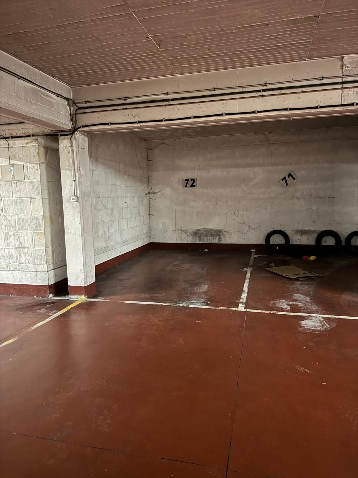 Ruime ondergrondse staanplaats foto 2