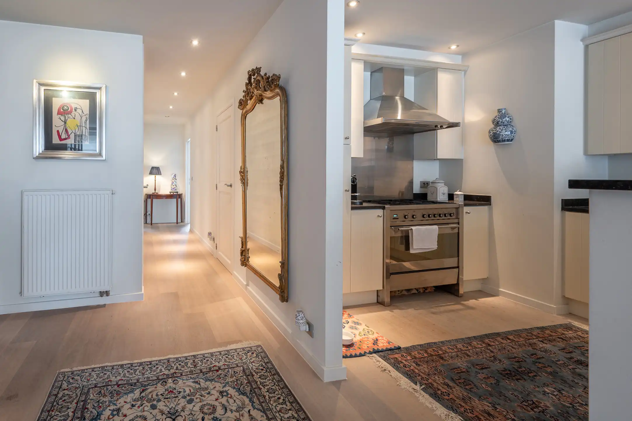 Lichtrijk appartement -zijdelings zeezicht nabij Rubensplein foto 9