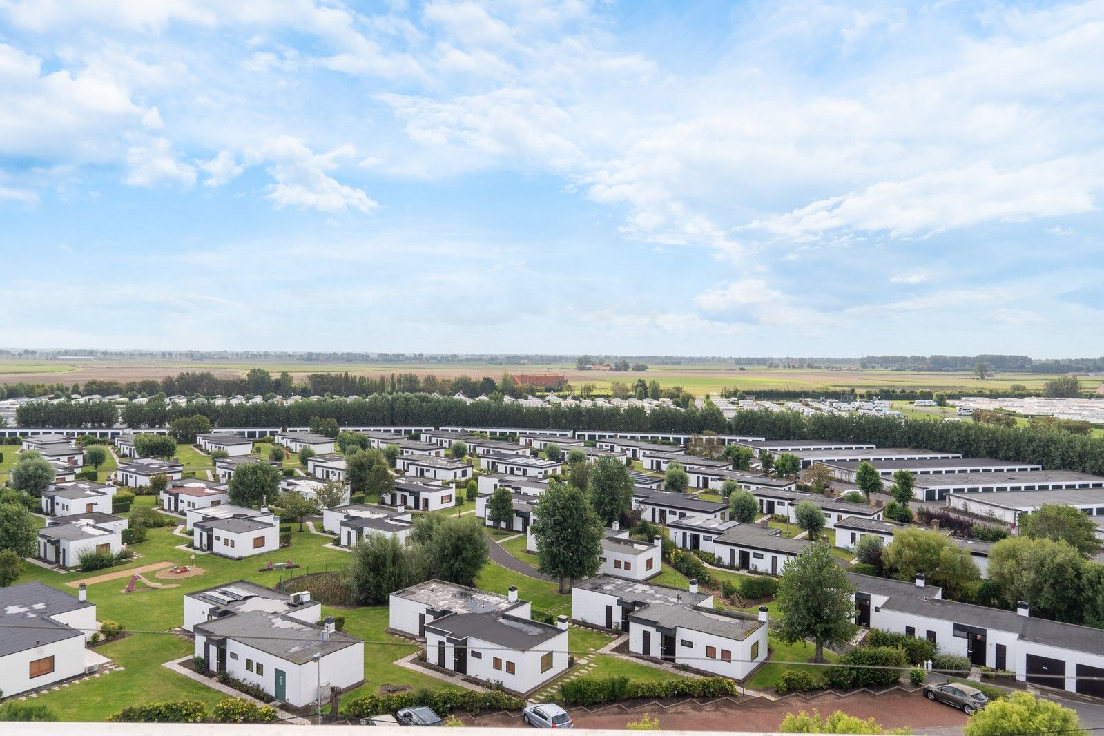 Studio met zuidgericht terras en prachtig uitzicht! foto 12