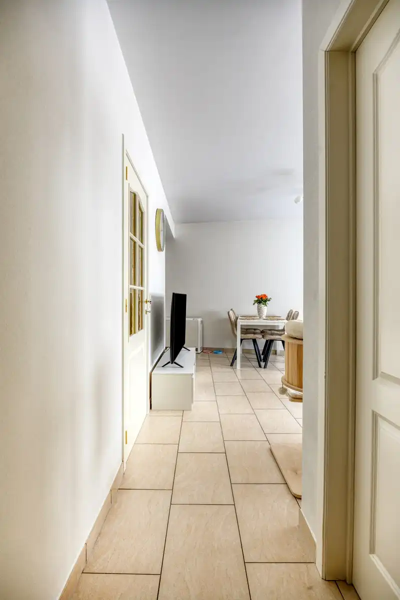 Gelijjkvloers appartement met 1 slaapkamer en staanplaats. foto 8
