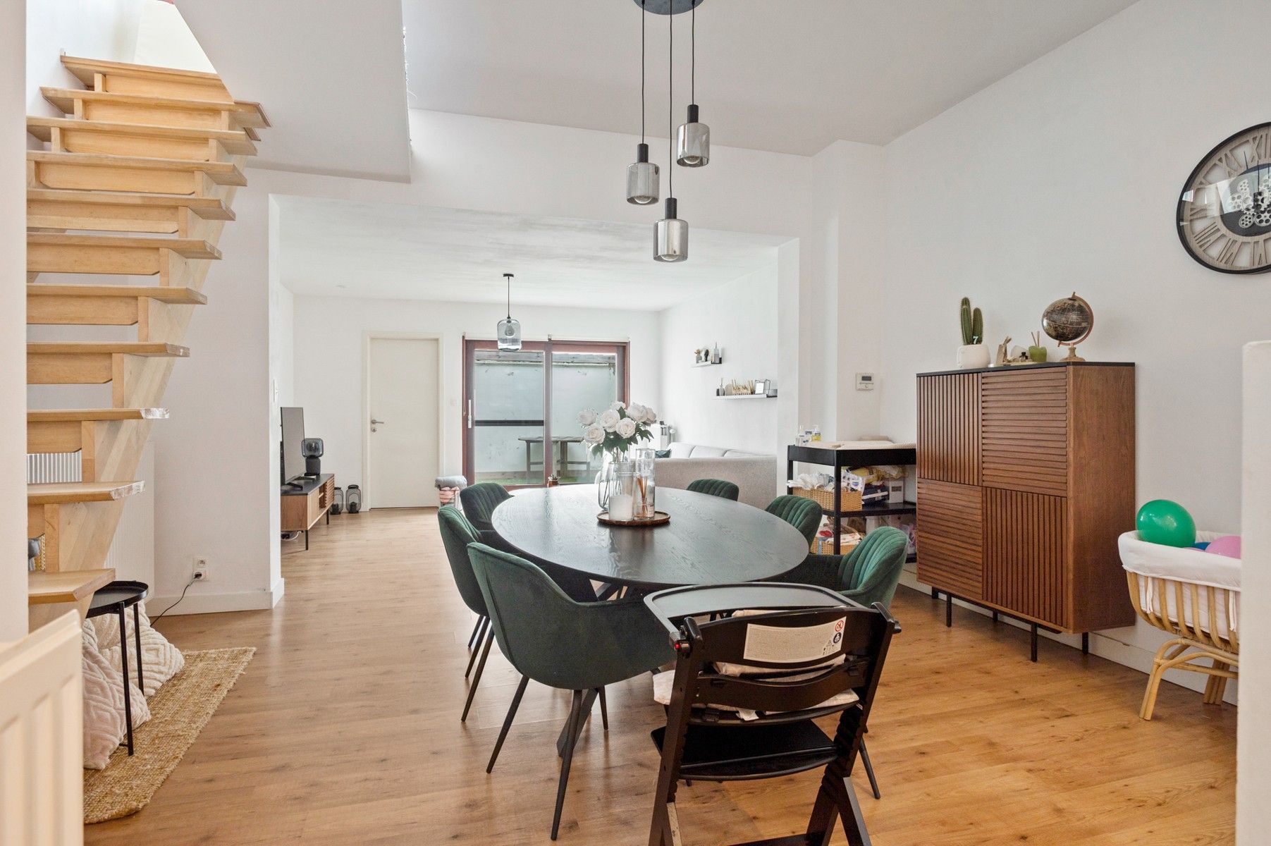 Instapklare woning met 3 slaapkamers en 2 terrassen foto 3