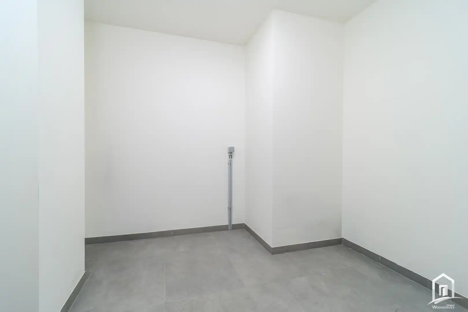 Uiterst ruim en lichtrijk duplex-appartement te Aalst foto 12