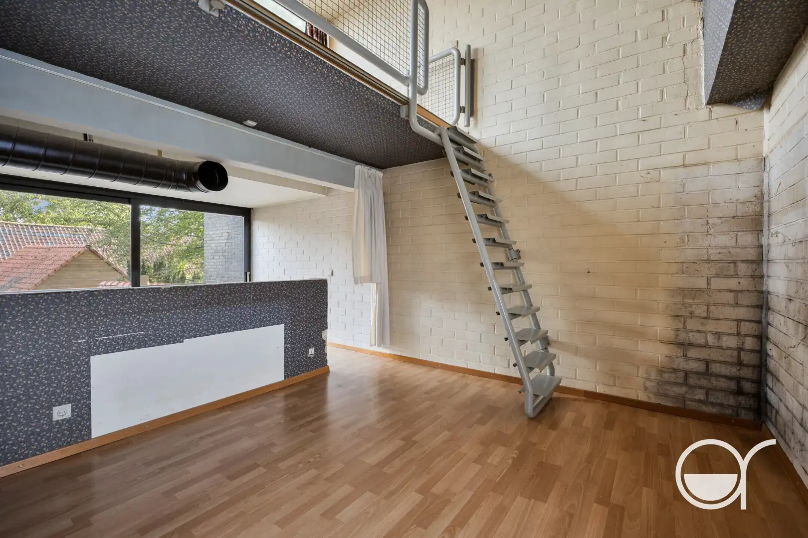 Te renoveren architectenwoning met karakter, koertje en dakterras in Bottelare foto 15