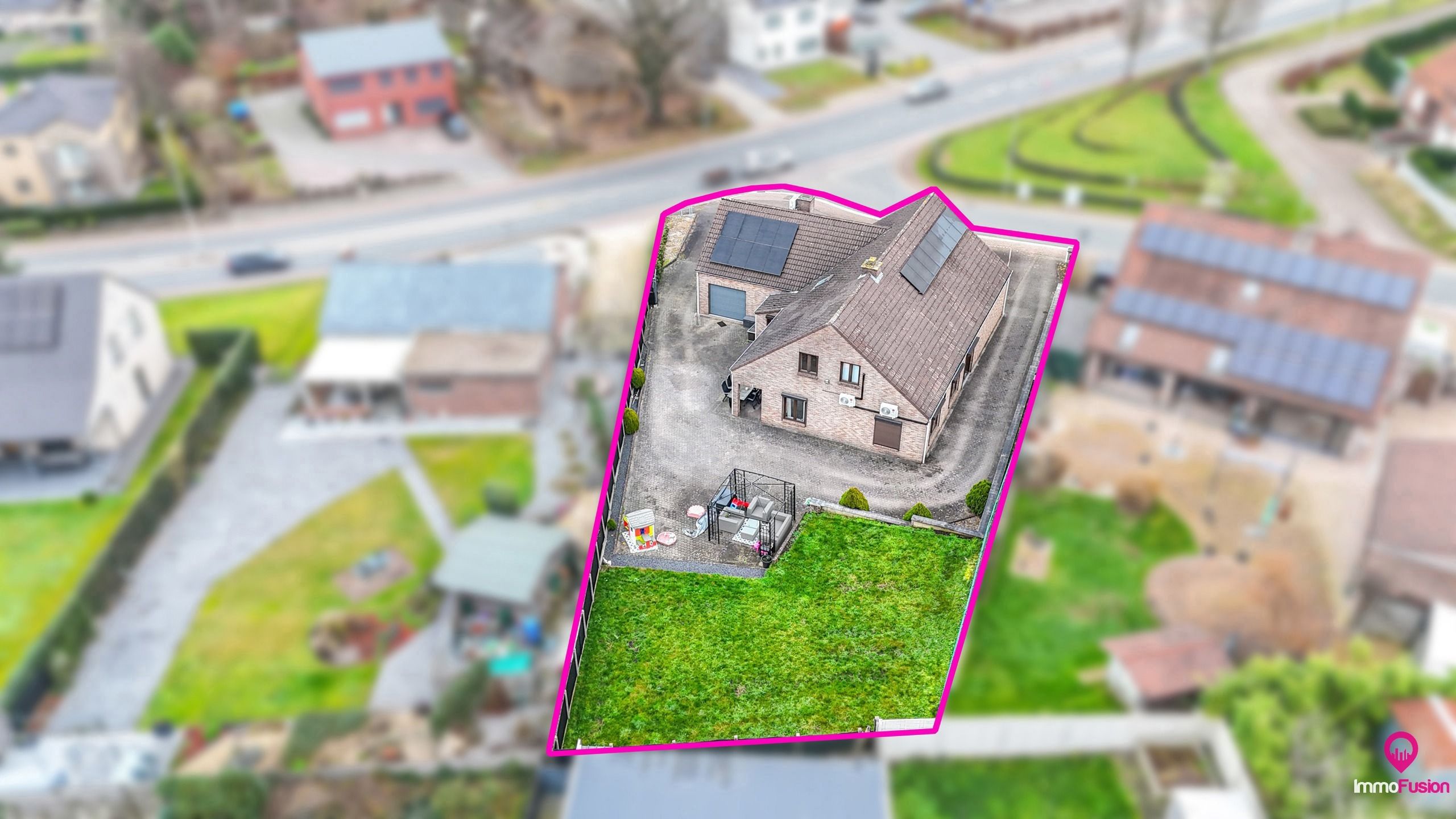 Woning 4 slpk met commerciële vergunning op centrale ligging foto 53