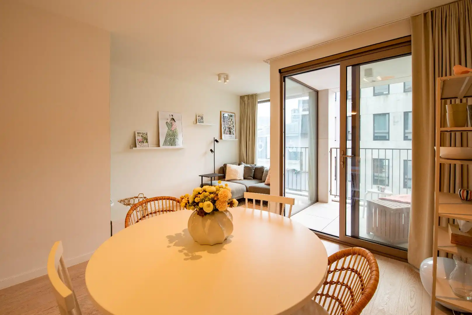 Gemeubeld nieuwbouw appartement op het Zuid foto 3