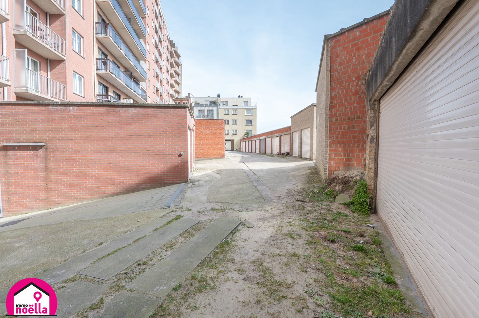 TE KOOP RUIM EENSLAAPKAMER APPARTEMENT TE WESTENDE foto 8