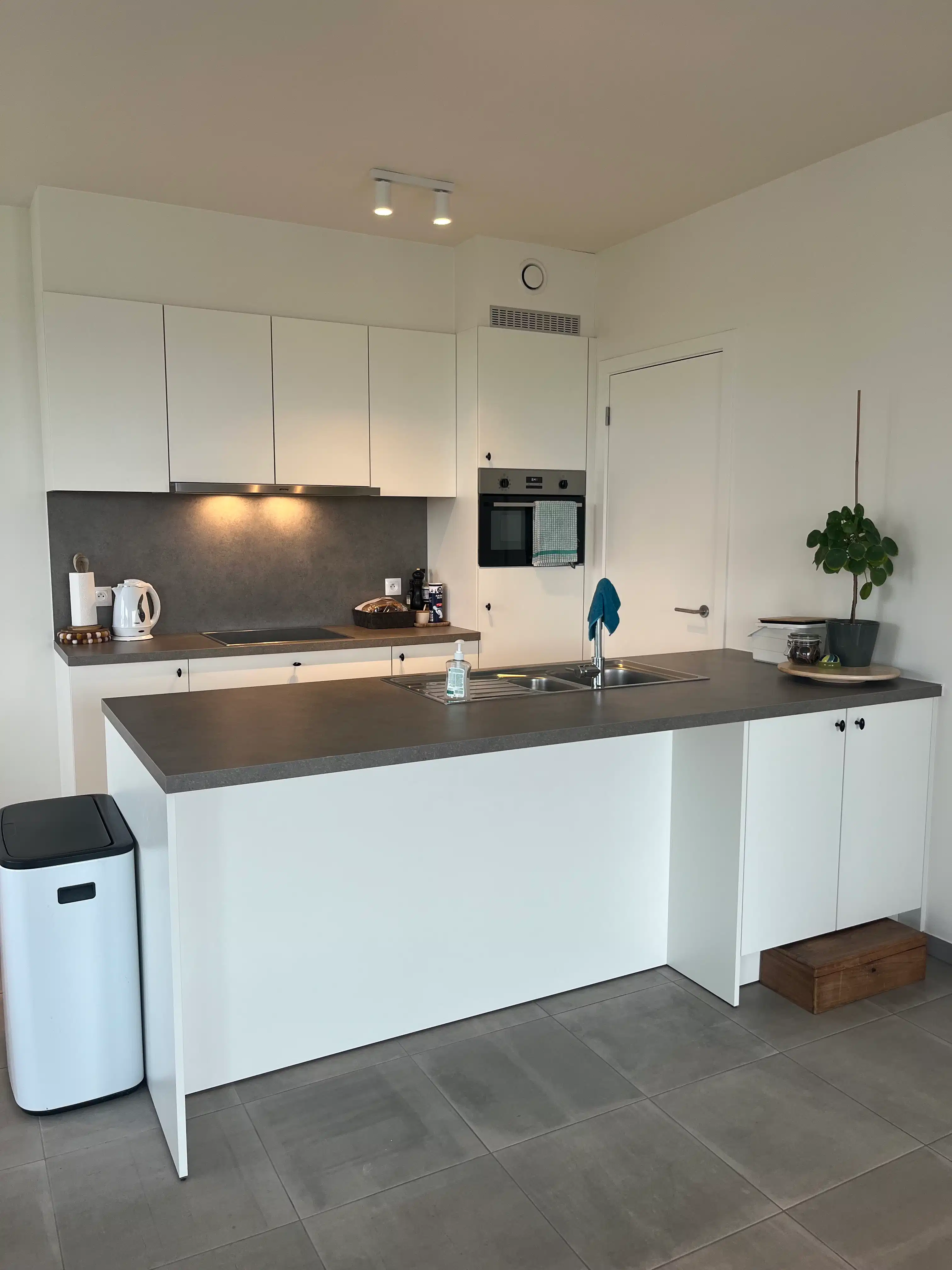 Nieuwbouwappartement met 2slk. en autostaanplaats  nabij UZ foto 7