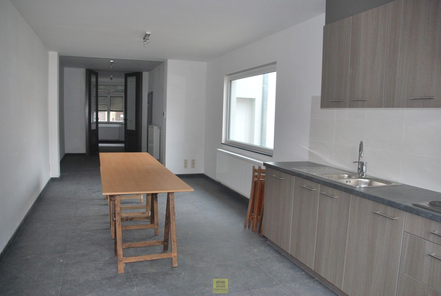 Gelijkvloers appartement met terras foto 7