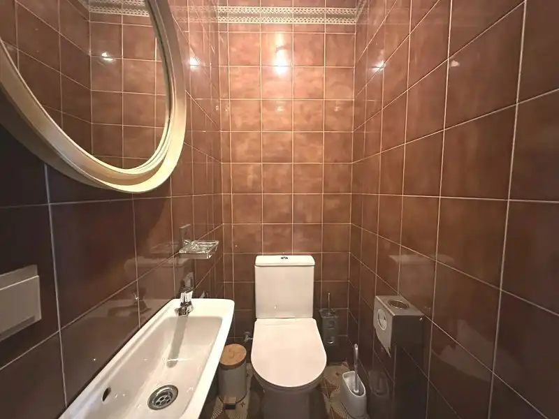 Royaal appartement met 2 slaapkamers en terras in Sint-Niklaas foto 3
