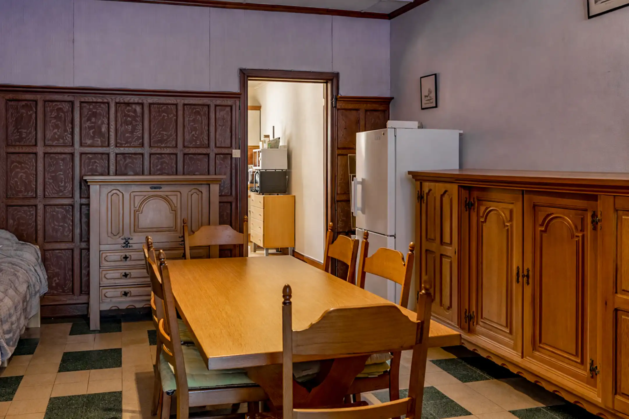 Gesloten bebouwing gelegen vlak aan de dijk van de Schelde foto 5