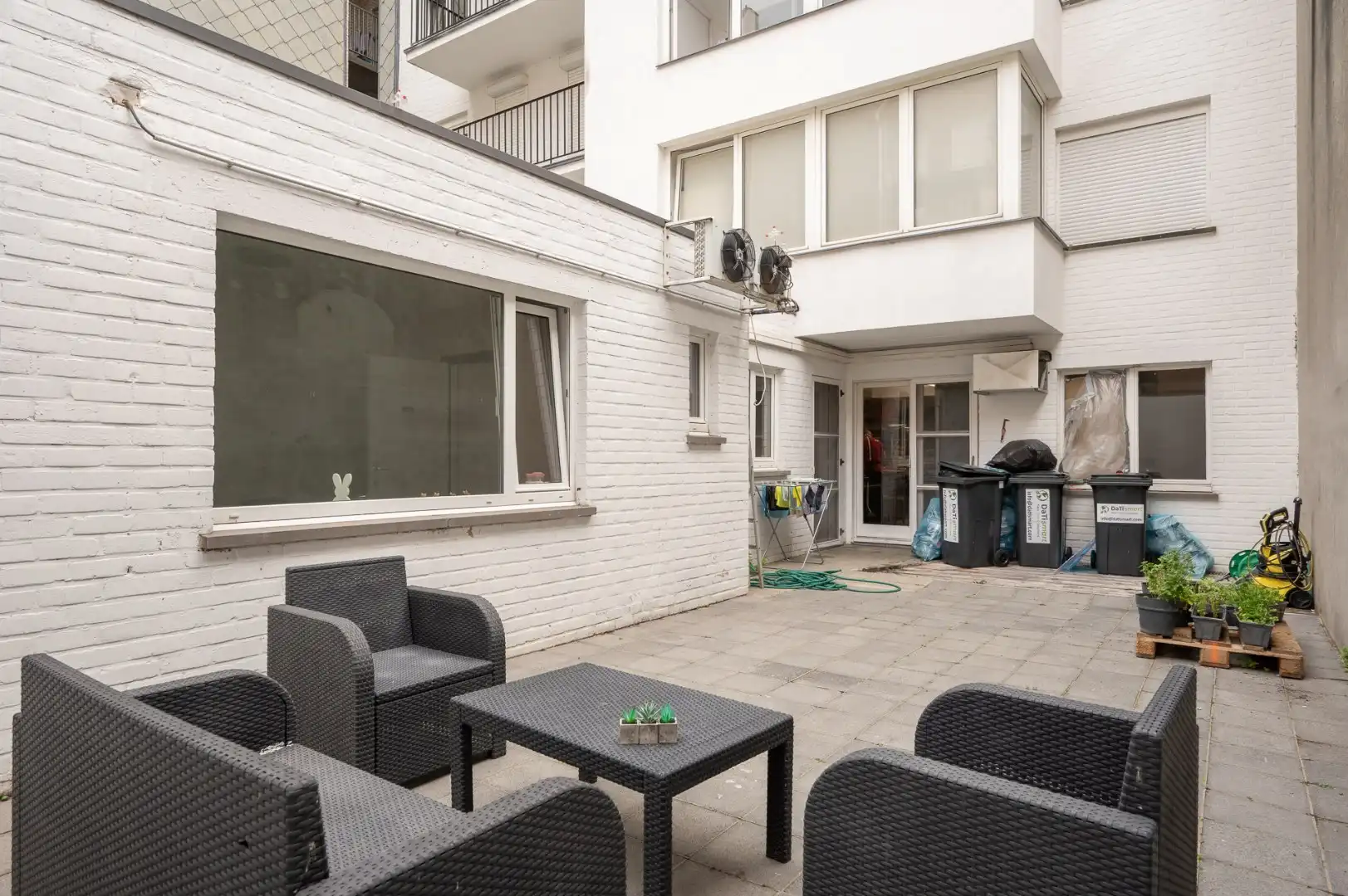 Verhuurd handelspand gelegen op de Lippenslaan vlakbij de Elizabetlaan (5% rendement) foto 14