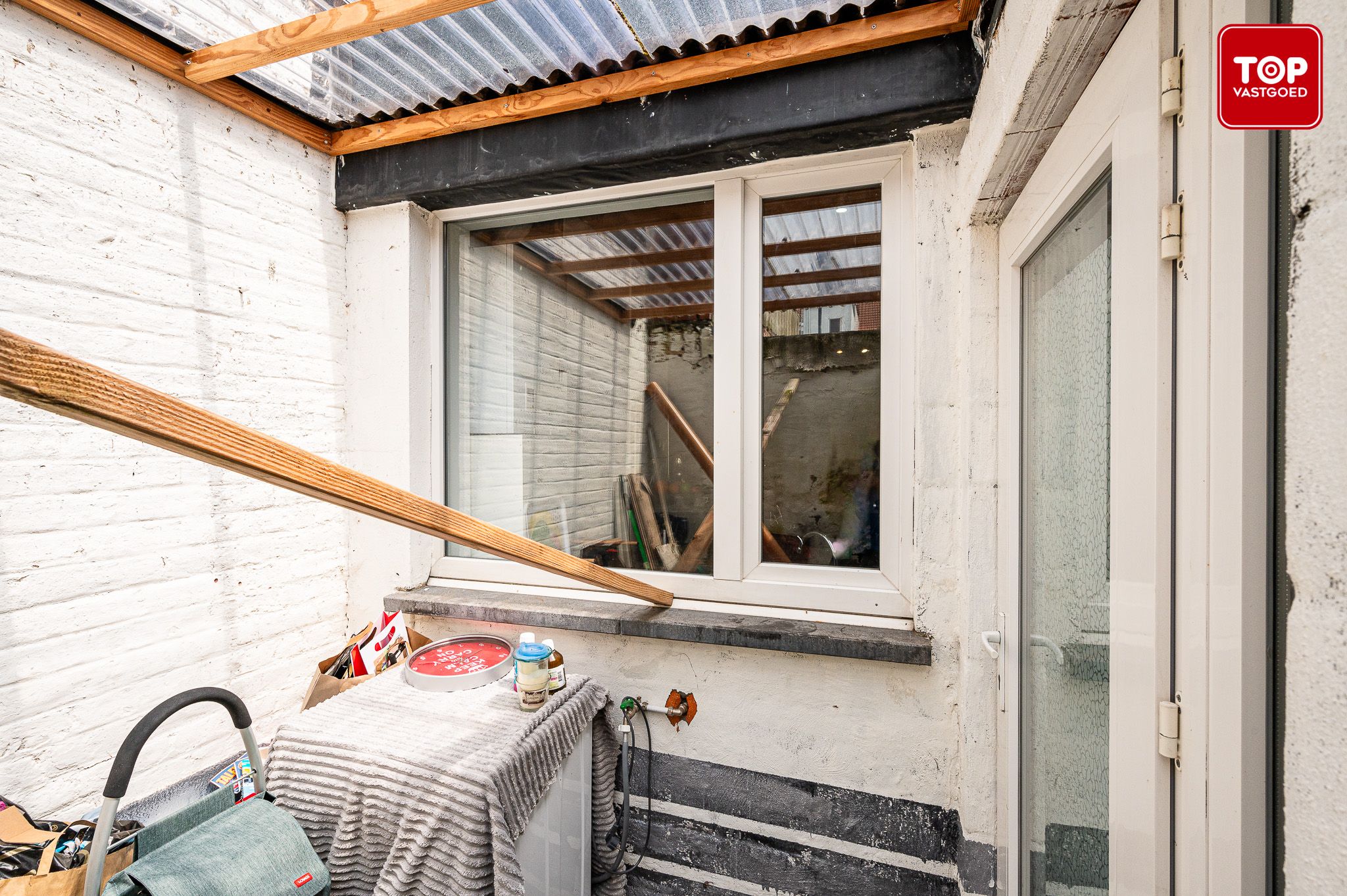 Stadswoning met 4 slaapkamers in een levendige winkelstraat. foto 11