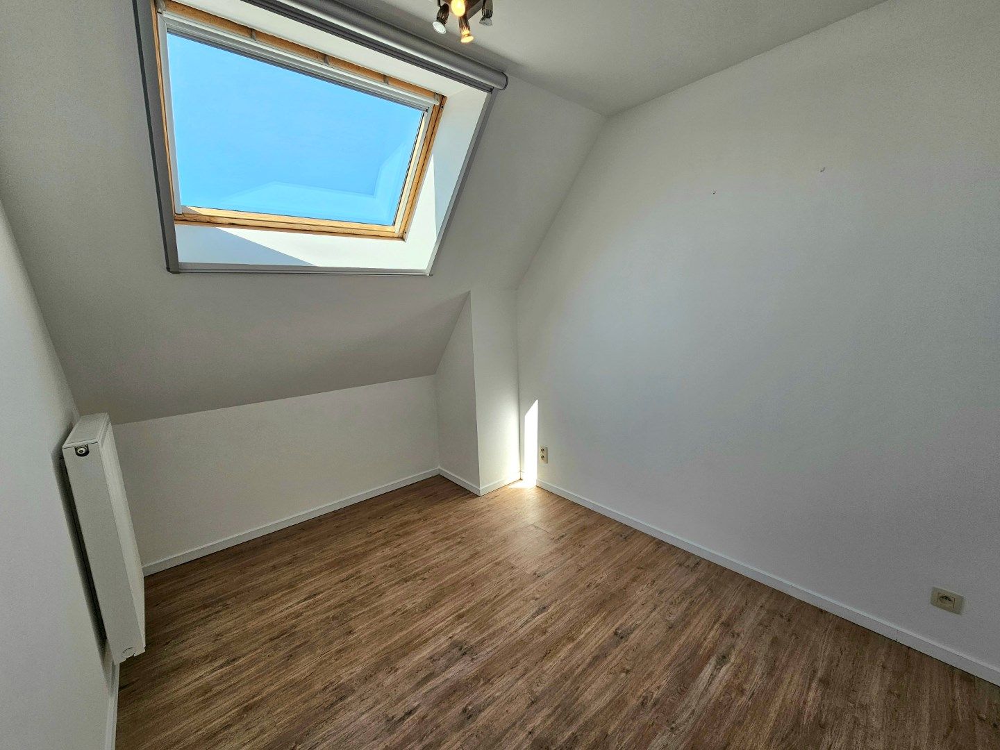 Zonnig twee kamer appartement op wandelafstand van de zee foto 7