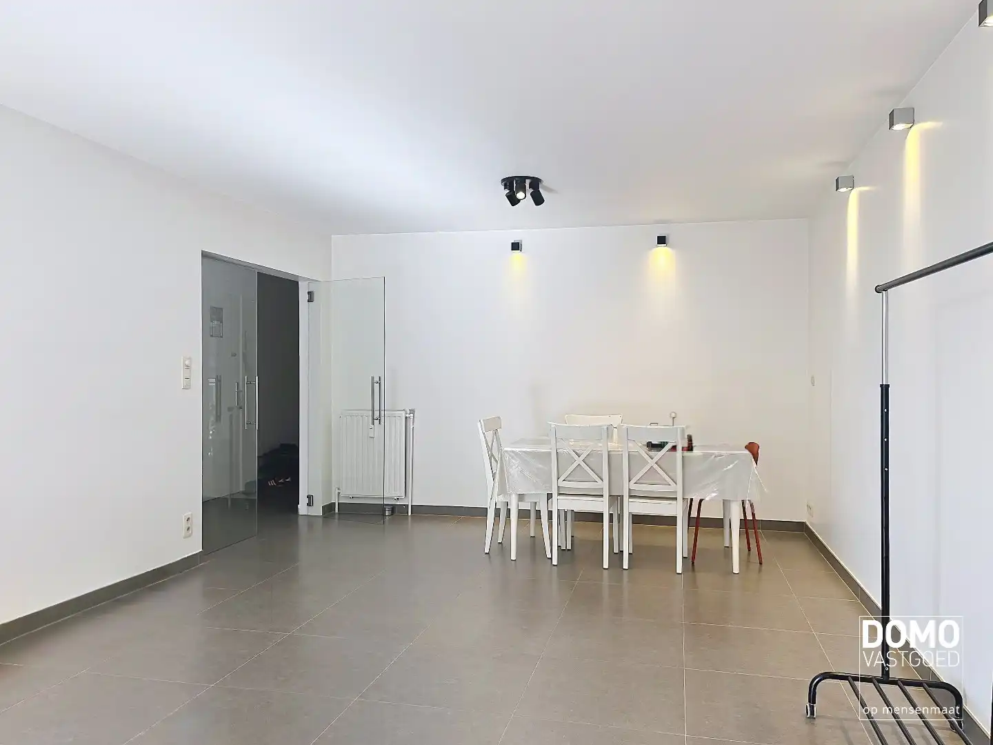 RUIM 2-SLAAPKAMERAPPARTEMENT MET TWEE TERRASSEN EN ENERGIELABEL B foto 4