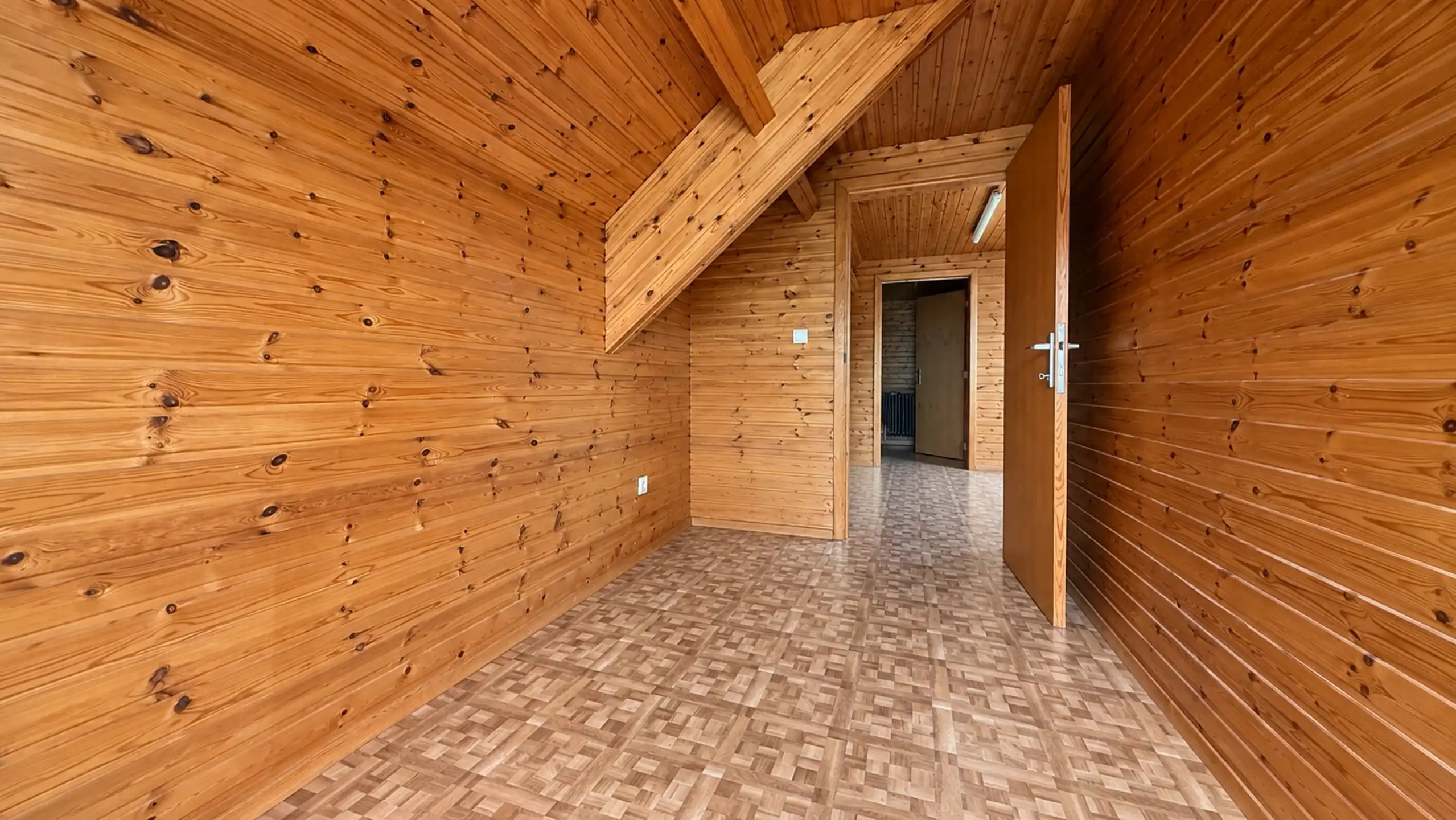 Ruime gezinswoning op 8 are met 5 slaapkamers op toplocatie! foto 33