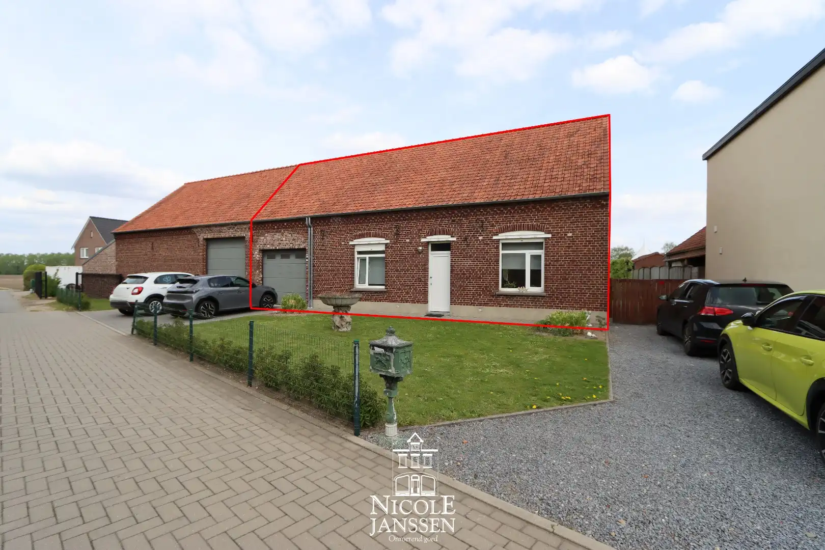 Ruime woning foto {{pictureIndex}}